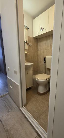 Vând garsoniera  - 7