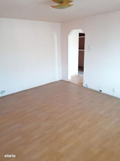 Giurgiu, Apartament cu 3 camere - 66 mp - ETAJ 4 - str. Tineretului - 19