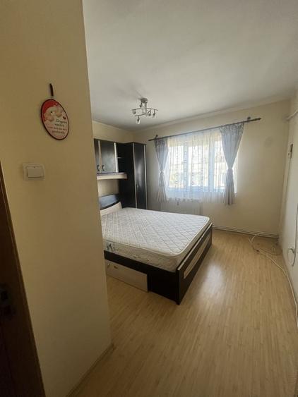 Apartament 2 cam decomandat zona Tic-Tac de inchiriat - 8