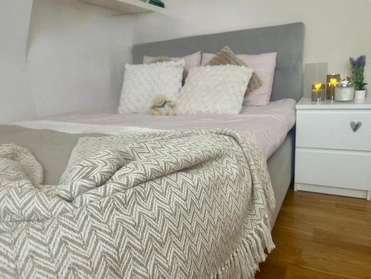 Oportunitate !!! Apartament 42 mp. cu 2 dormitoare  compartimentat excelent ! - 20