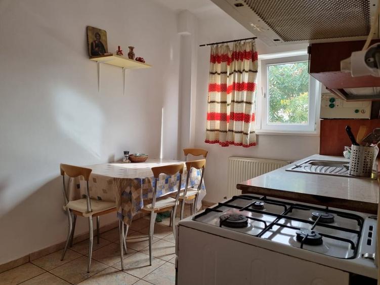 Piata Unirii Calea Calarasi Garsoniera centrala proprie - 4