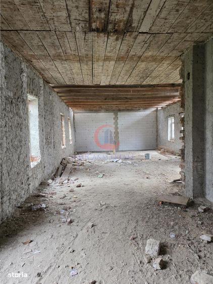 Proprietate cu potential investitional in Pischia 190 - 7