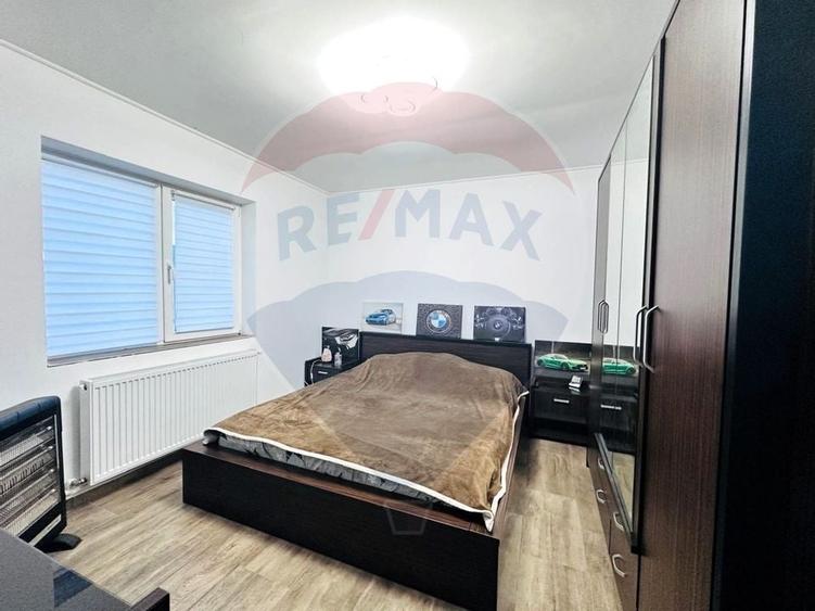 Casa Noua, Mobilata,Pod si Structura pentru Hala,Piscina-Sat Progresul - 14