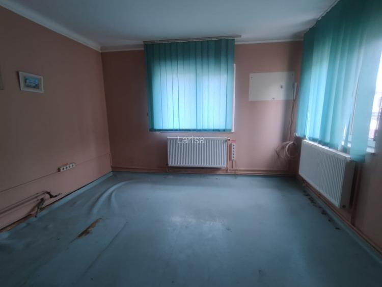 PLAJA MODERN  CASA DE CARAMIDA CU 3 CAMERE 130MP PRET 230000 EURO
