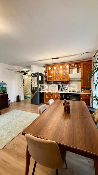 Apartament cu 3 camere semidecomandat, mobilat în Florești