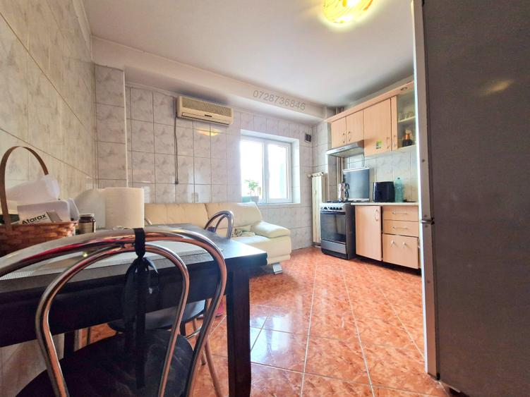 Bulevardul Decebal stradal, vedere la bulevard - 7