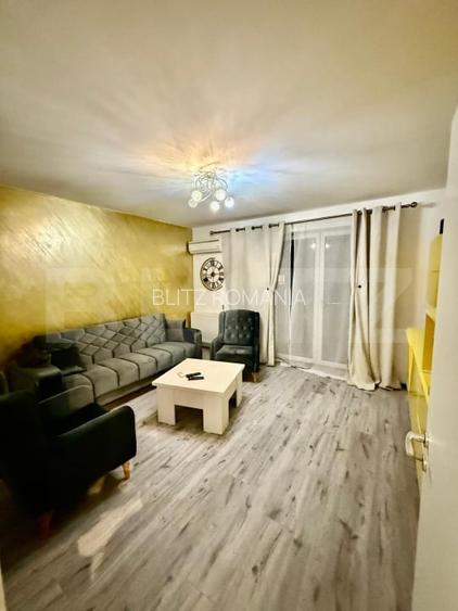 Apartament de vanzare, cu 2 camere, decomandat, etaj 7/8, zona Avantgarden
