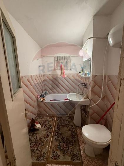 Apartament cu 3 camere de vânzare în zona Central - 7