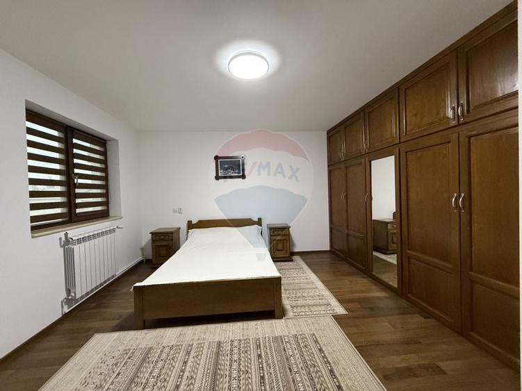 Casă / Vilă cu 7 camere de vânzare în Ovidiu Sud Constanta - 7