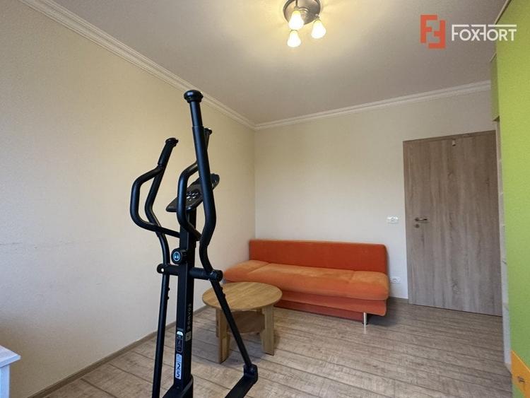Duplex cu 3 camere cu Canalizare în Giroc