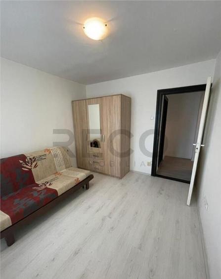 Reco Apartament 3 camere, chirie in Nufarul - 10