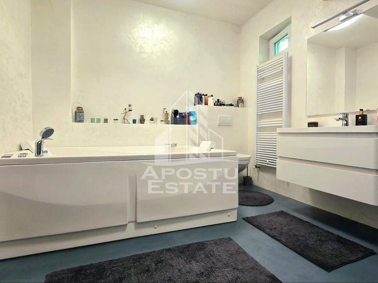 Casa individuala 4 camere , curte amenajata , terasa si piscina - 2