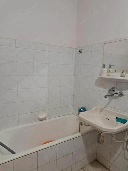 Casa de vanzare 3 camere , zona Titulescu , 80 mp , 5 ARI teren , 110.000 euro neg. - 16