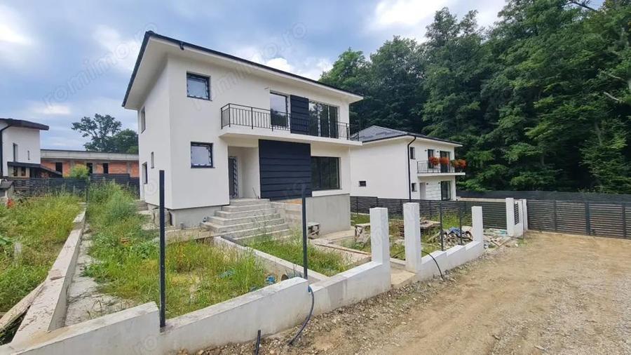 Vila Uiasca - constructie noua, se vinde la cheie - 1
