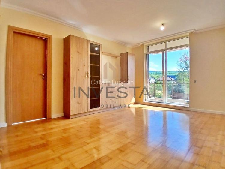 Apartamet 2 camere la etajul I cu podea din bambus in Borhanci!