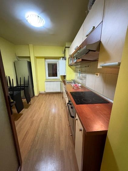 De inchiriat ap 3 camere decom zona gara-termen lung;bloc 1990;3parcari gratuite - 16