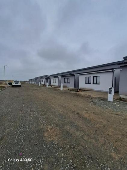 Terenuri 350-500mp Torontalului-Metro- curent, optional Autorizatie  - 110 E/m2 - 5