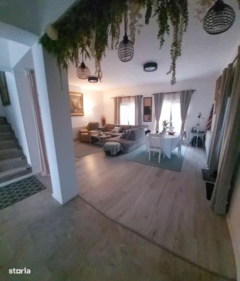 Casa de vanzare, 4 camere, zona montana - 20