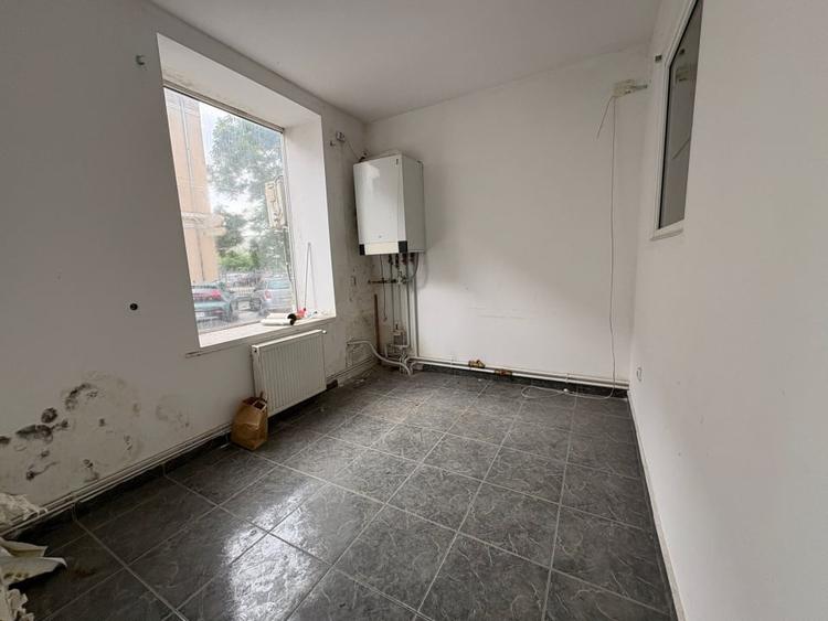 Spatiu comercial, 100 mp, parter, Centrul Vechi al Craiovei - 7