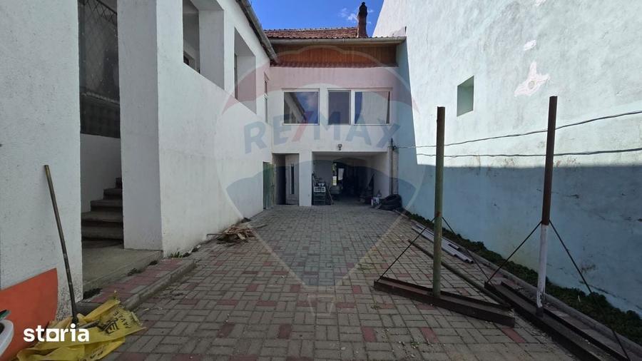 Casa / Vila cu 5 camere de vanzare in zona Central - 5