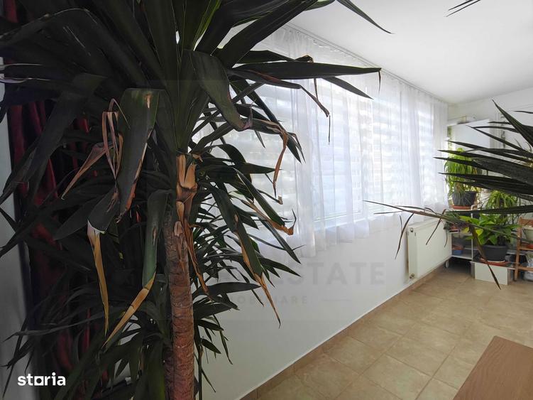 Apartament cu 2 camere bucatarie inchisa si balcon in zona Hipodrom 2 - 6