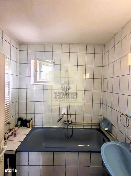 Casă cu 4 camere în Prislop