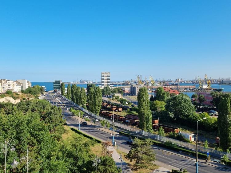 Ultracentral -peninsula 2 camere -vedere superbă - 1