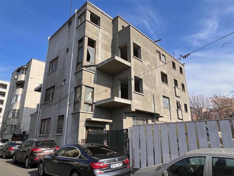 Vanzare imobil CONSOLIDAT pretabil Clinica / Spatii cazare / Birouri / Apartamen - 3