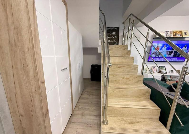 Duplex Mobilat / 5 Camere / 2 Bai / Teren 250 mp - 16