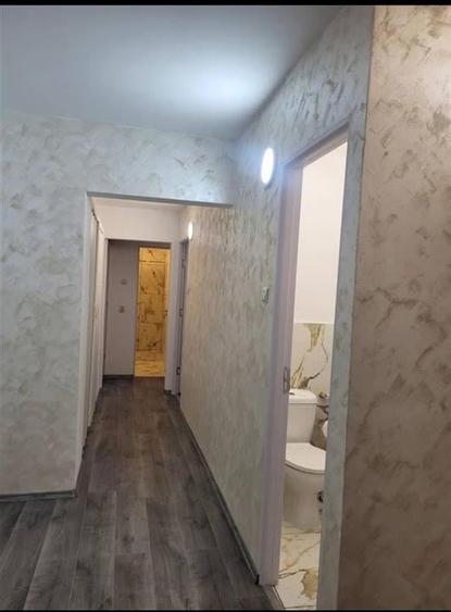 RECO Apartament 3 camere decomandat - 5