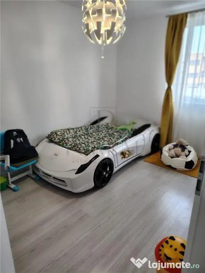 Casă cu 4 camere cu Teren 290 Mp în Giroc