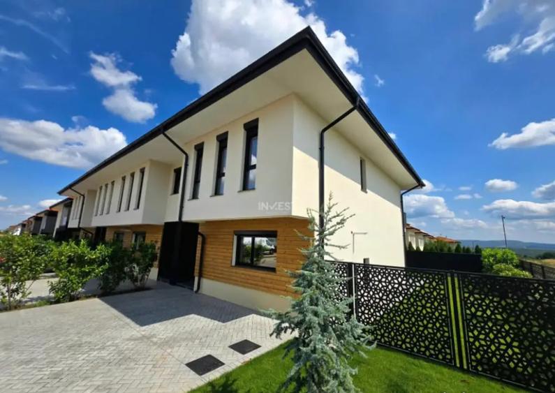 CASA CU 4 CAMERE, 2 BAI , COMPLEX PREMIUM CU ACCES PRIVAT !! - 3