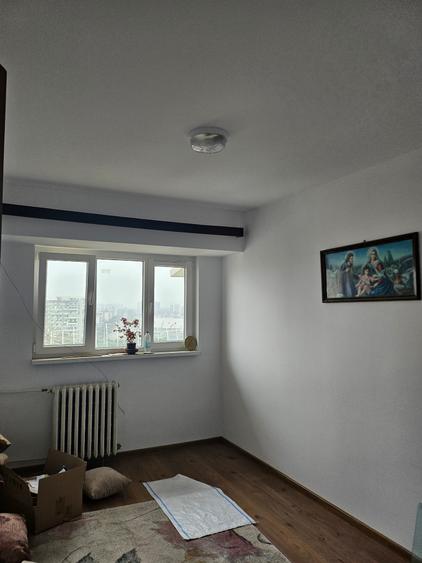 Berceni- Bulevardul Alexandru Obregia- BRD - 8