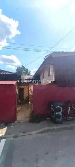 Casa compusa din 2 corpuri zona Antiaeriana suprafata utila 106mp Casa compusa din 2 corpuri zona Antiaeriana suprafata utila 106mp