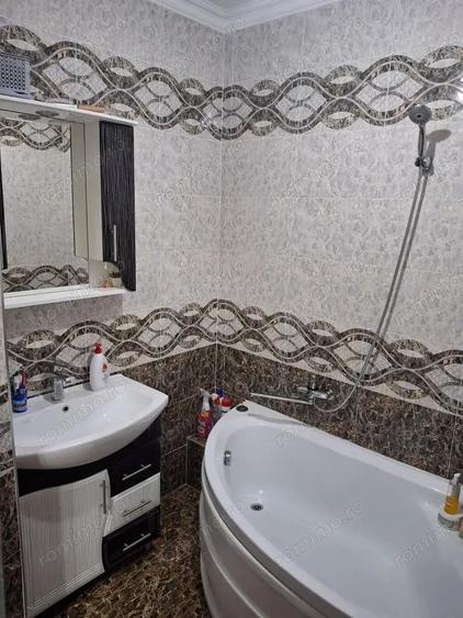 Apartament 2 camere situat in zona Berceni - 1