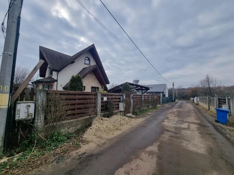 Vand 2500 mp in Branesti, strada Brazi in spatele lizierei, tpate utilitatile, - 10