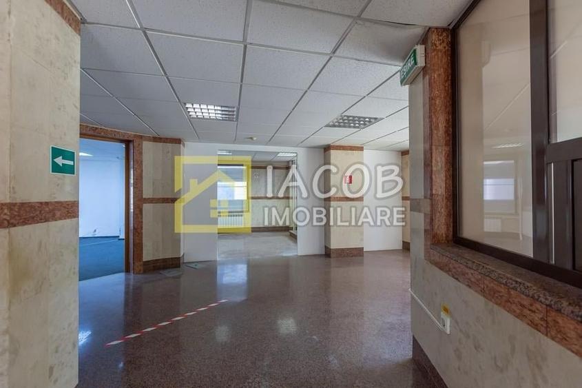 Spatiu comercial P+1, Buhusi, central, jud Bacau - 10