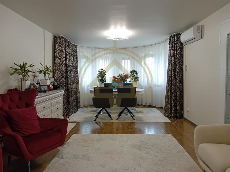 DOM00347 - Vila Individuala ideala pentru familie cu 6 camere in Ostratu - 9