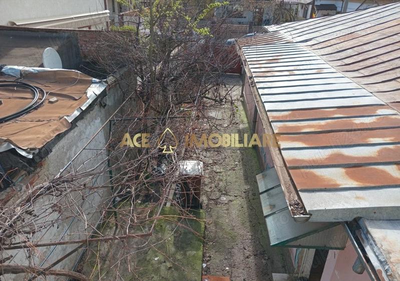 2 Case  | 1 Mai | Proximitate Metrou | Necesita Renovate | Teren 246mp - 5