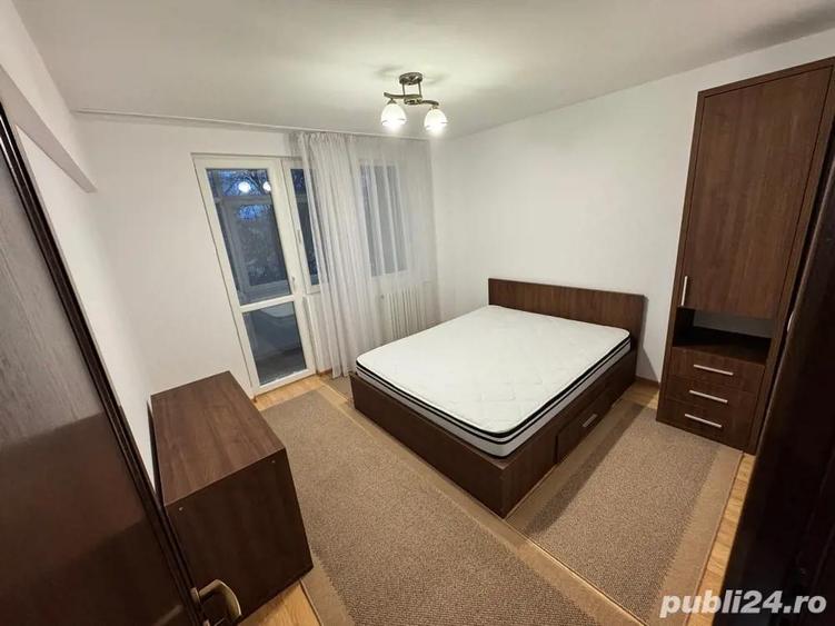 Proprietar Apartement 3 Camere Metrou Iancului Etaj 3 - 5