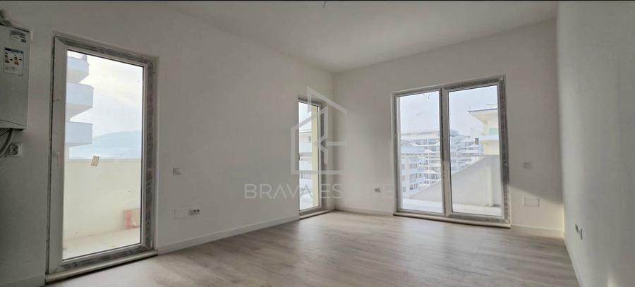 Apartament 3 camere, terasa, garaj subteran, zona Eroilor, Florești - 1