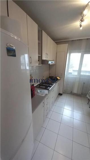 De inchiriat: Apartament cu 2 camere in zona Centrala - 1