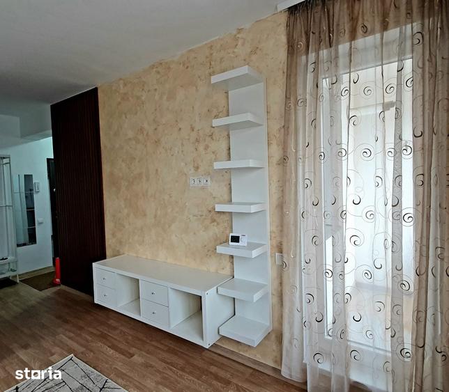 Garsonieră decomandată în Militari