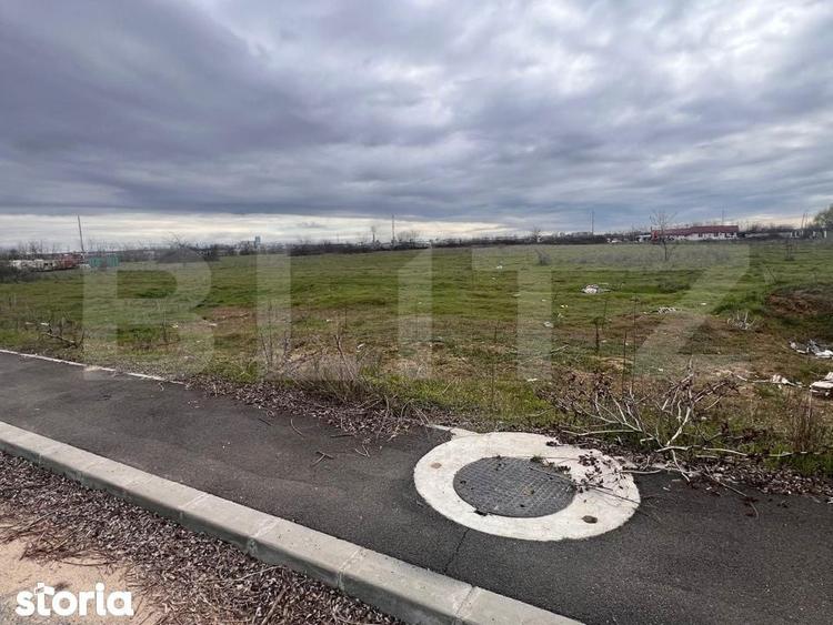 Teren 2160 mp, zona Cernele - 1