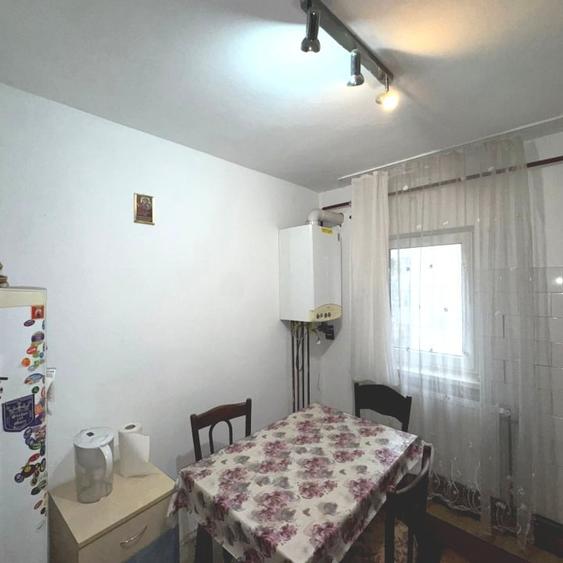 Vanzare apartament cu 3 camere, 3 balcoane Obcini– confort, spatiu si liniste - 11