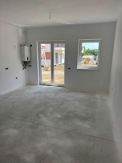 Apartamente semi-finisate 1,2,3 camere Halmi Building - 7