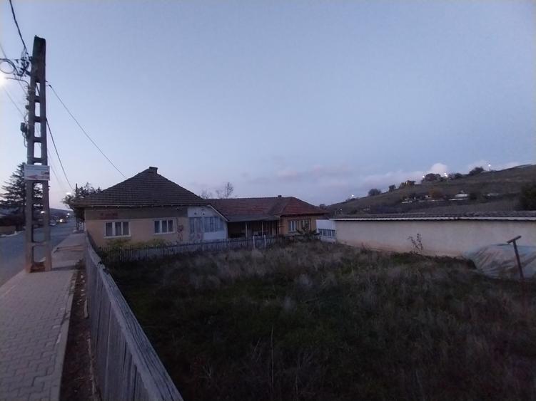 Vanzare casa si teren aferent in comuna Niculitel,judetul Tulcea - 5