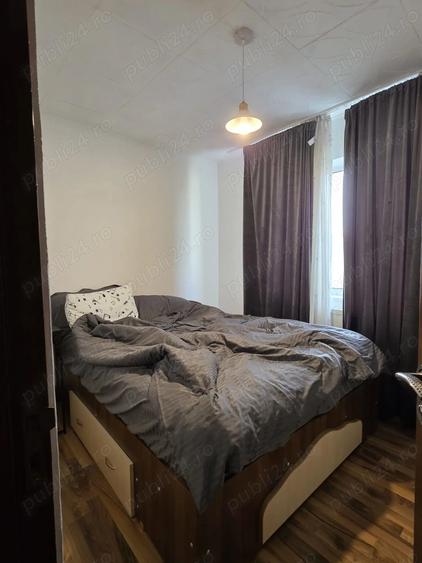 Vand apartament in zona 23 august - 1