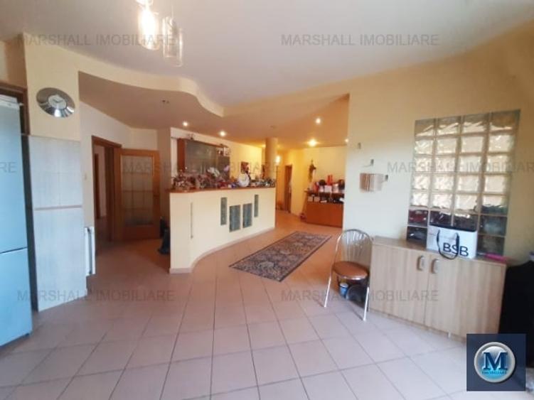 Vila cu 7 camere de vanzare in Lipanesti, 397.3 mp #16082 - 13