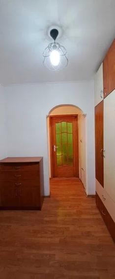 Apartament cu 2 camere, decomandat, zona Nicolina-Lidl - 8